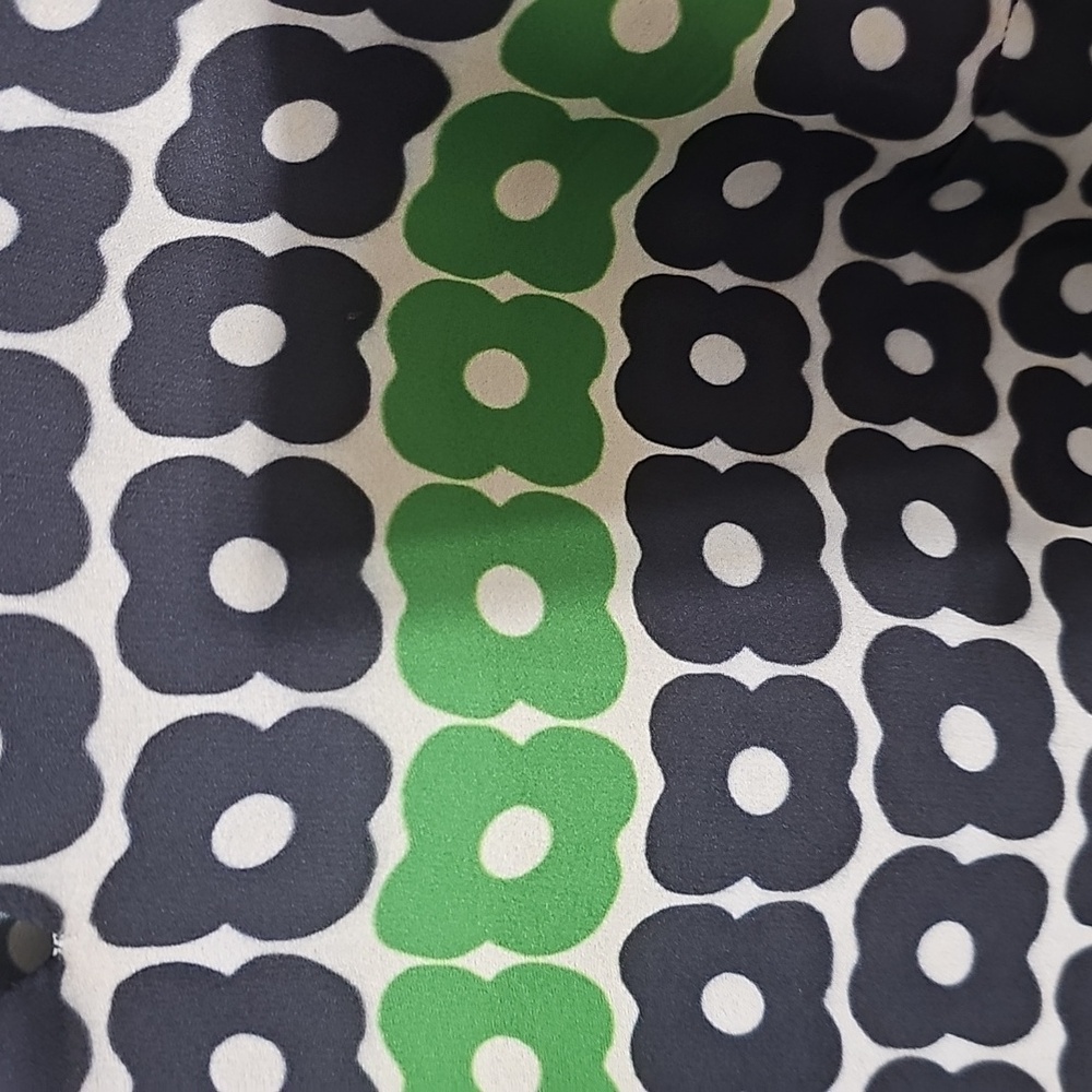 Zapelle Geometric Pattern Dress in Blue, Green, and White - Picture 4 of 5